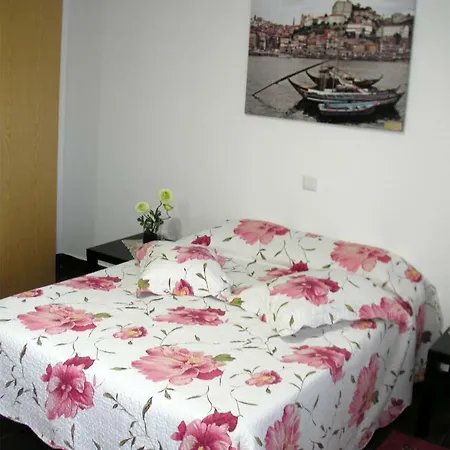 ファームステイ Costa & Dias ヴィーラ・ヴェルデ