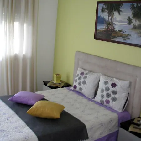 ファームステイ Costa & Dias ヴィーラ・ヴェルデ