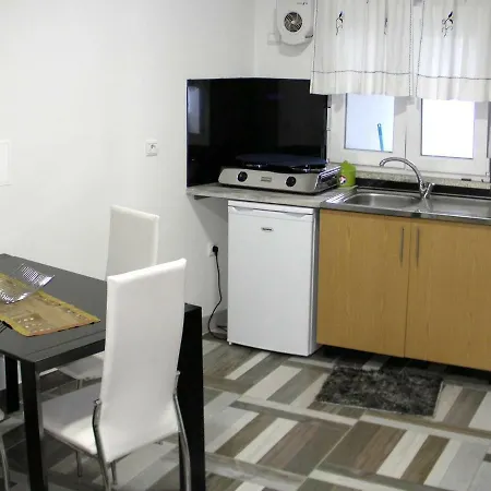 ファームステイ Costa & Dias *